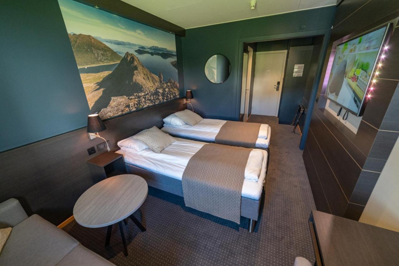 Hotell Maritim Skjervoy Extérieur photo