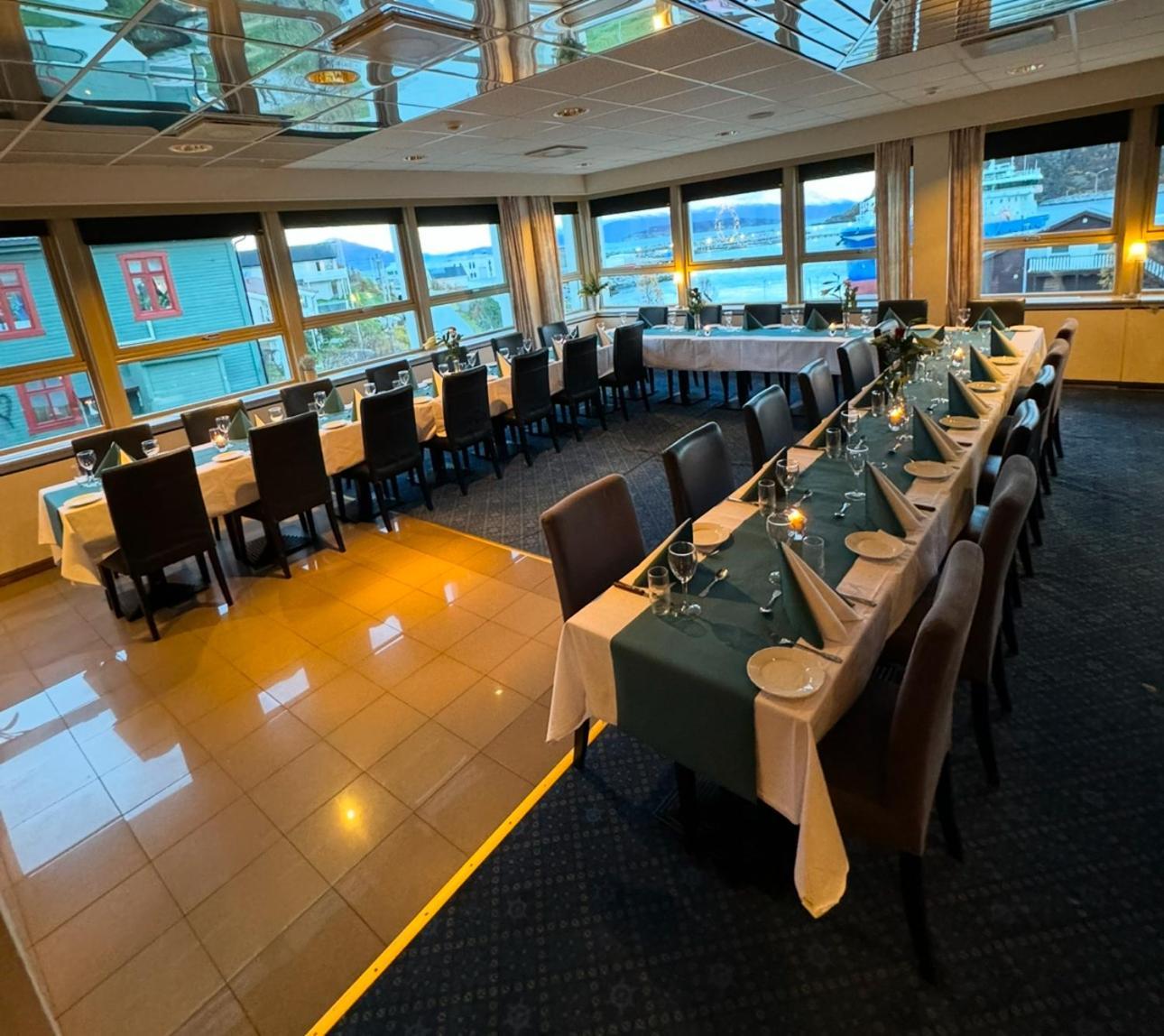 Hotell Maritim Skjervoy Extérieur photo