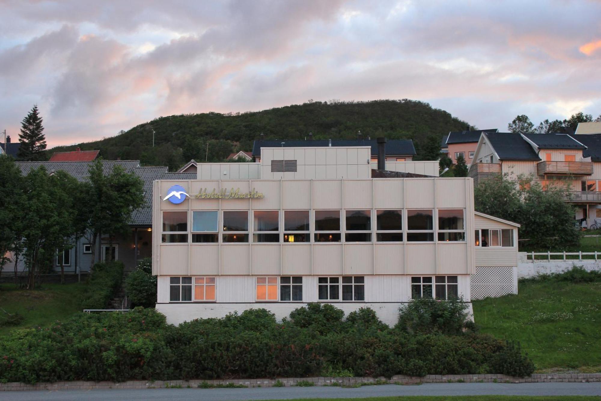 Hotell Maritim Skjervoy Extérieur photo